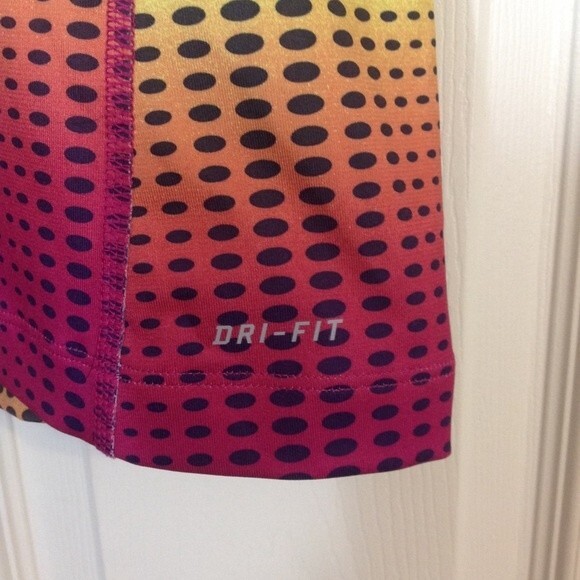 NIKE DRI-FIT Medium Yellow, Orange, Purple Tank Top Workout Athletic Athleisure - Picture 7 of 7